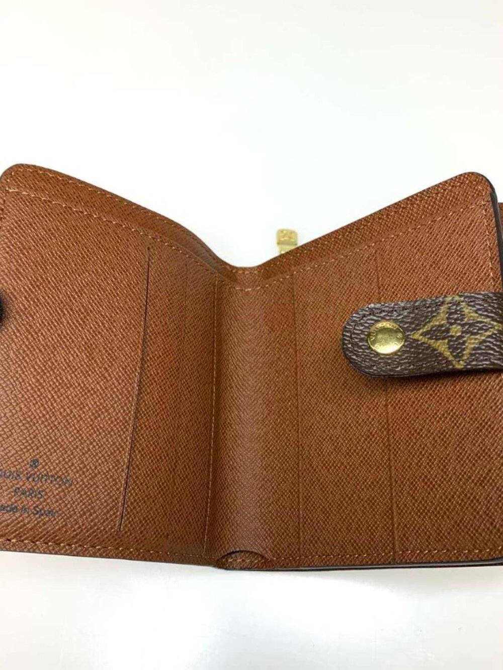 Louis Vuitton Bifold Wallet Monogram Compact - Picture 6 of 10